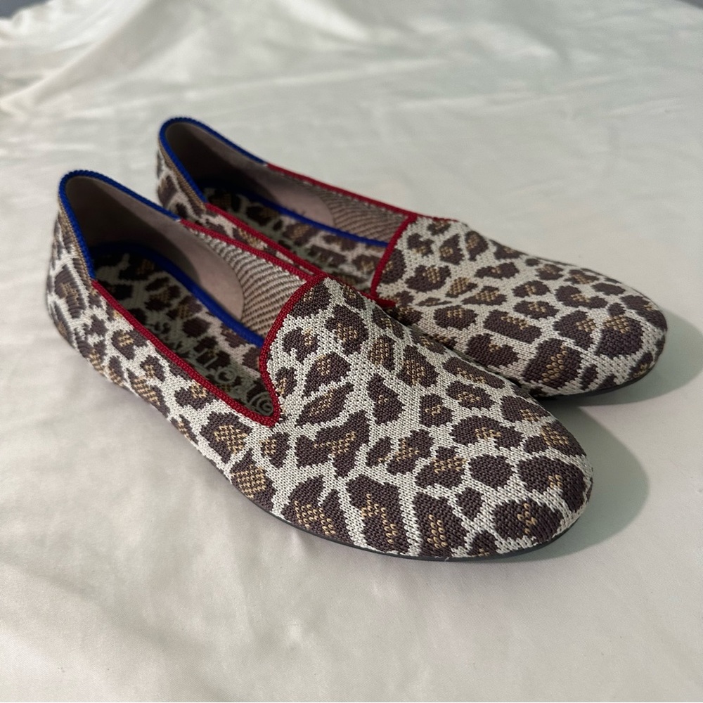 Rothy's The Loafer Mocha Spot Animal Print Leopard Red Trim Casual Size 6.5 EUC